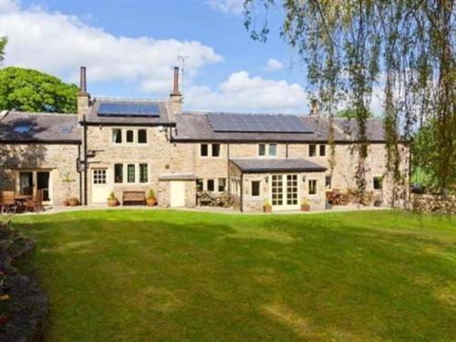 Отель Throstle Nest Farm Carleton Экстерьер фото