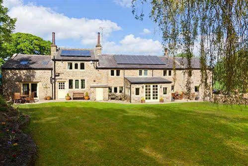 Отель Throstle Nest Farm Carleton Экстерьер фото